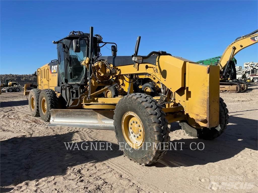 CAT 140M3 Równiarki