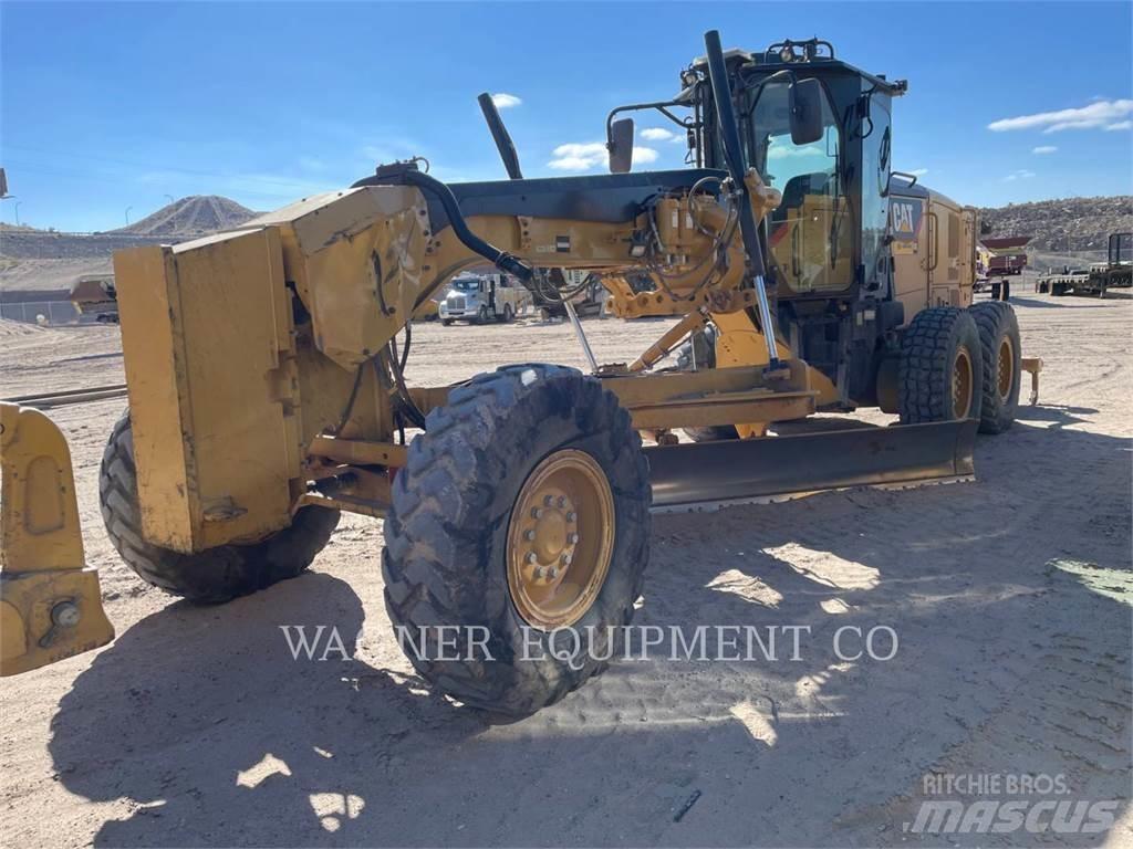 CAT 140M3 Równiarki