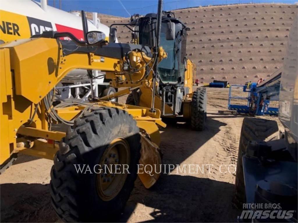 CAT 140M3 Równiarki