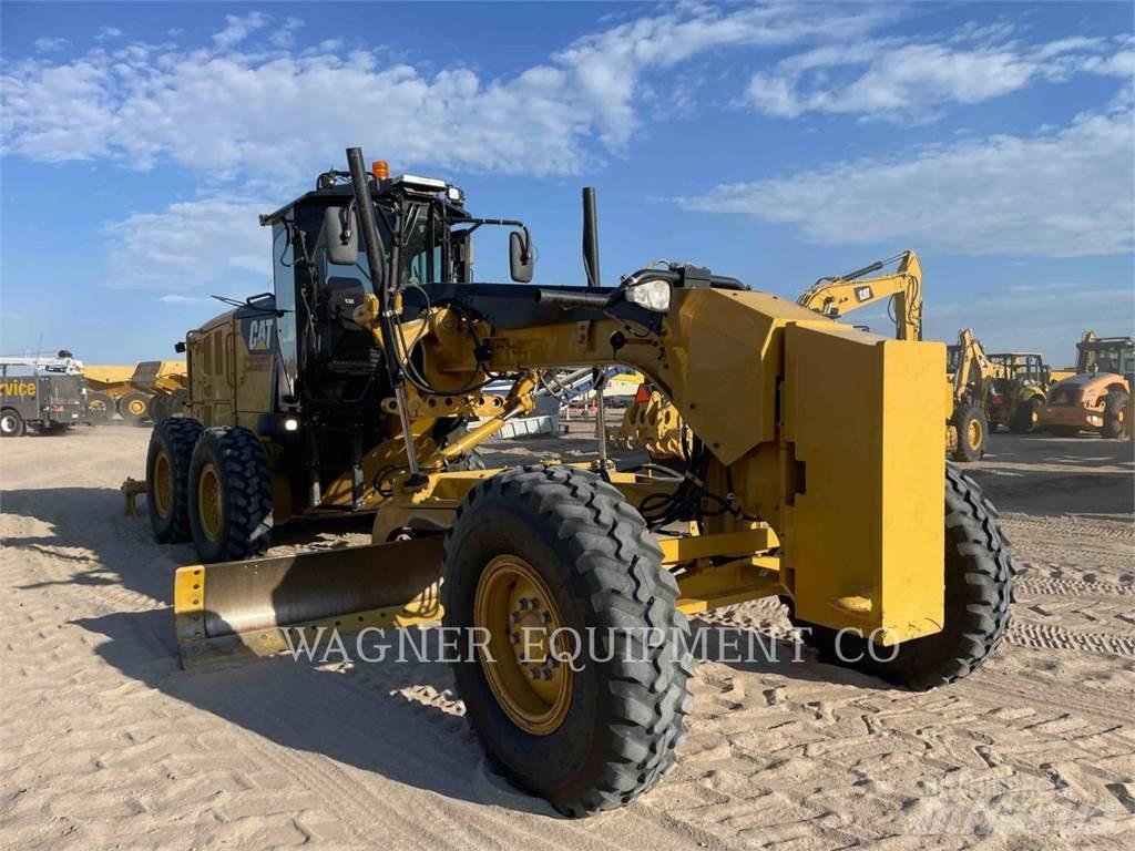 CAT 140M3 Równiarki