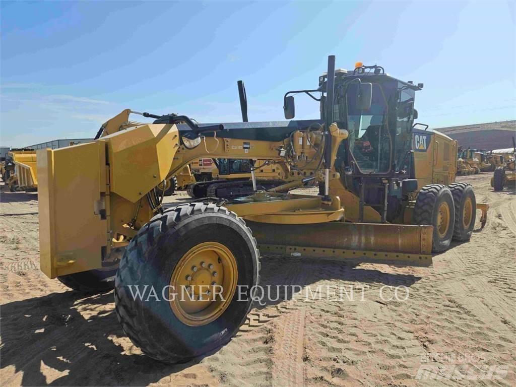 CAT 140M3 Równiarki