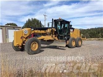 CAT 140M3 Równiarki