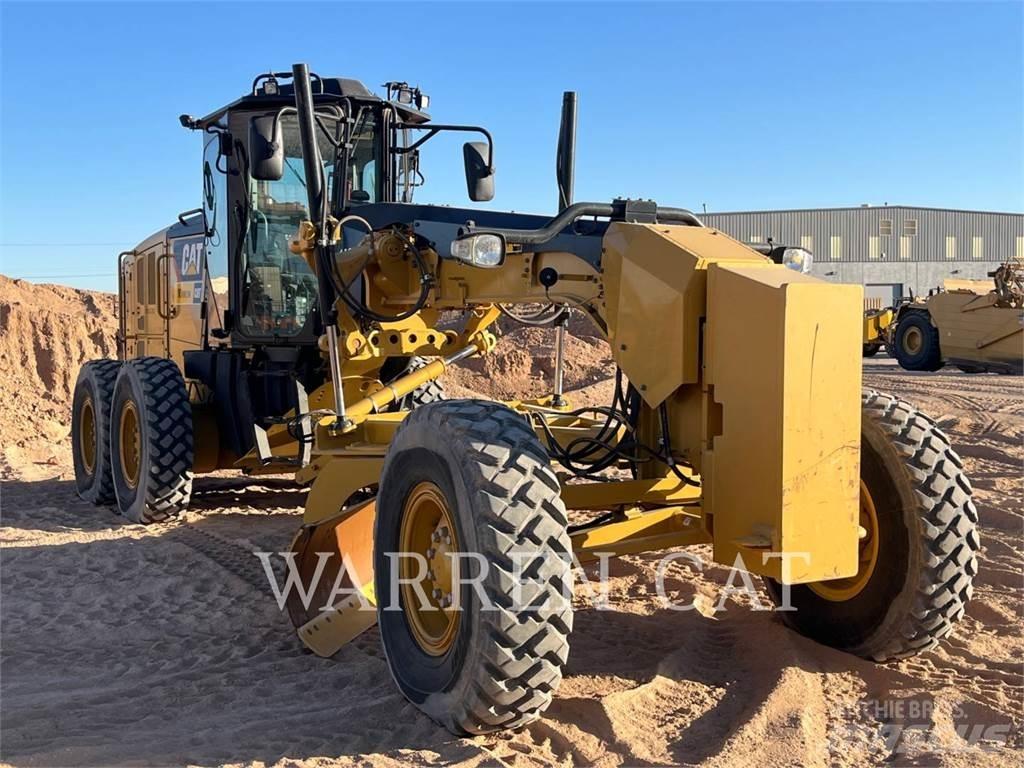 CAT 140M3 Równiarki