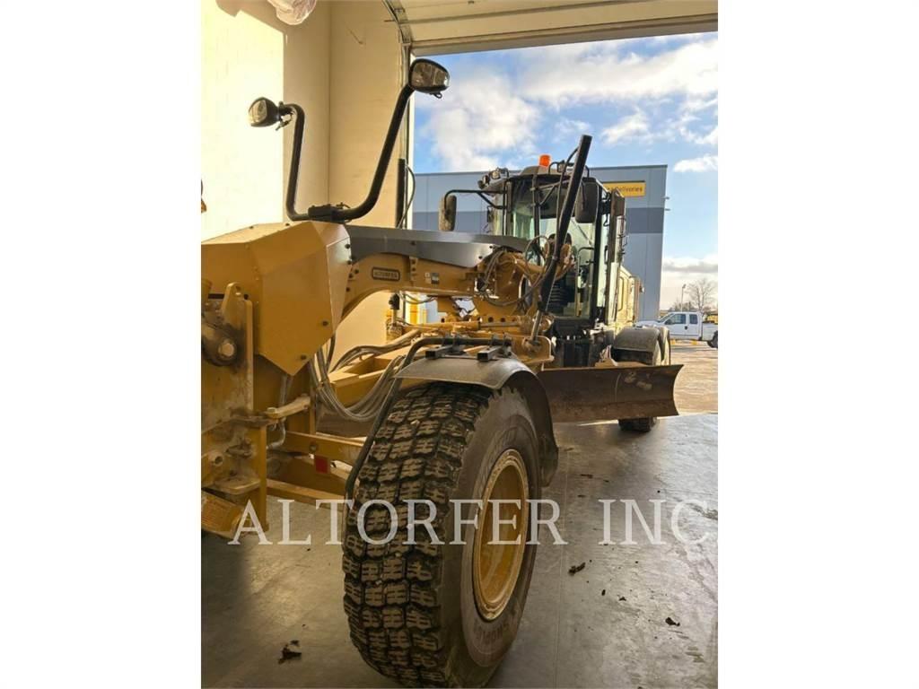 CAT 140M3 Równiarki