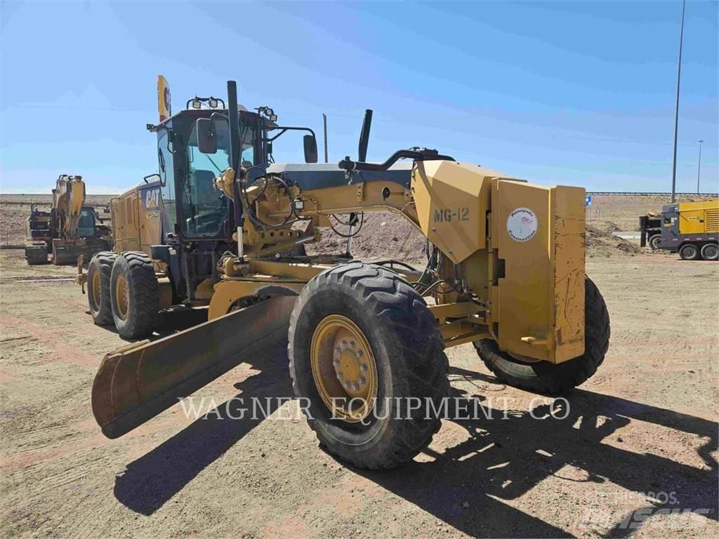 CAT 140M3 Równiarki