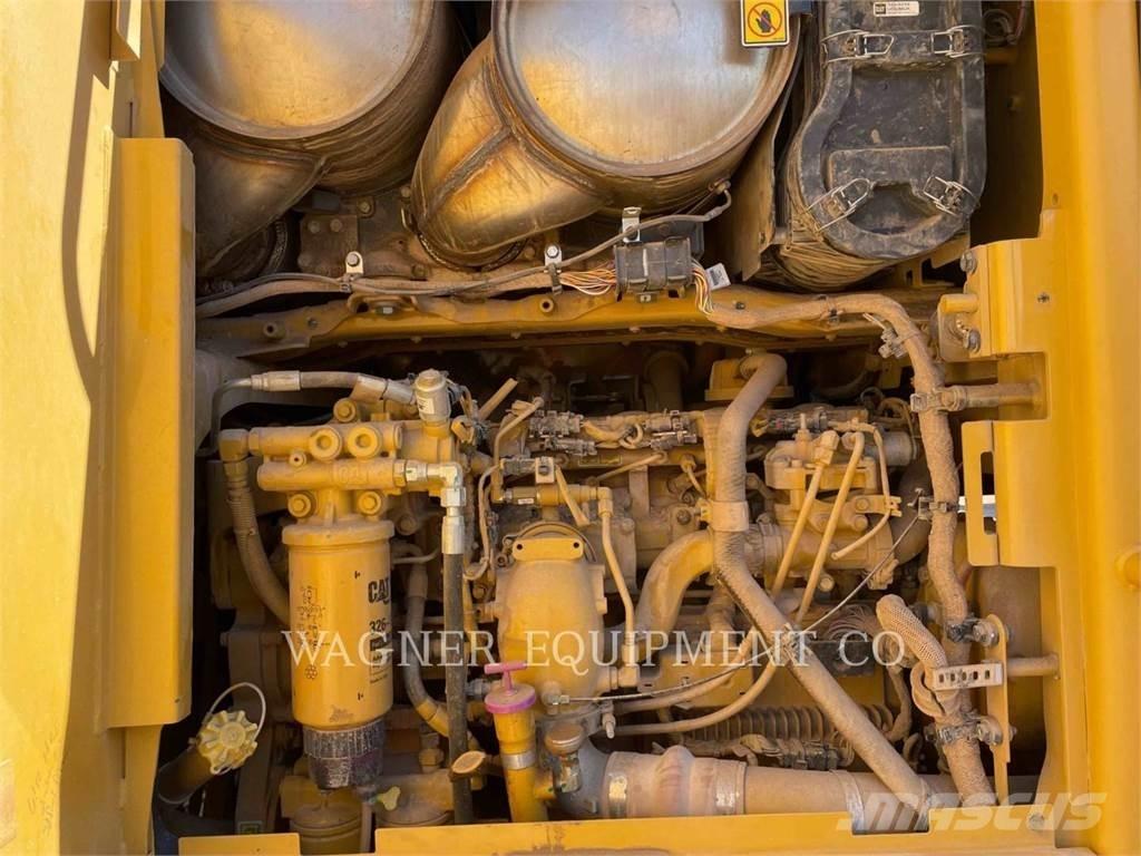 CAT 140M3 Równiarki