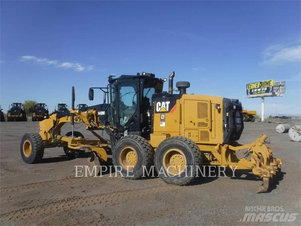 CAT 140M3 Równiarki