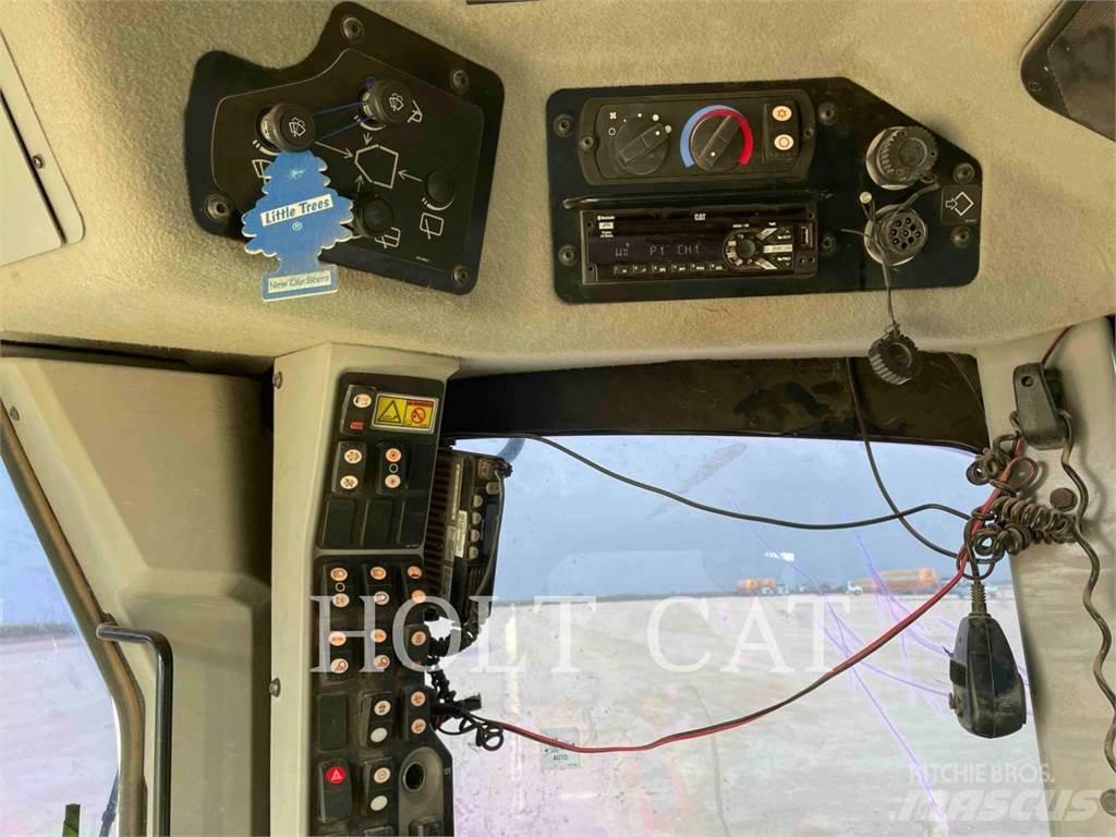 CAT 140M3 Równiarki