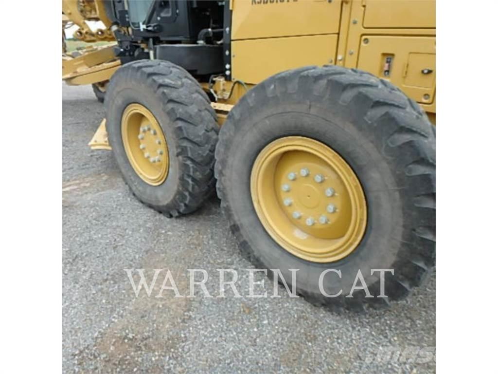 CAT 140M3 Równiarki