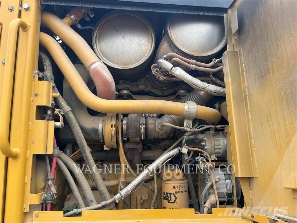 CAT 140M3 Równiarki