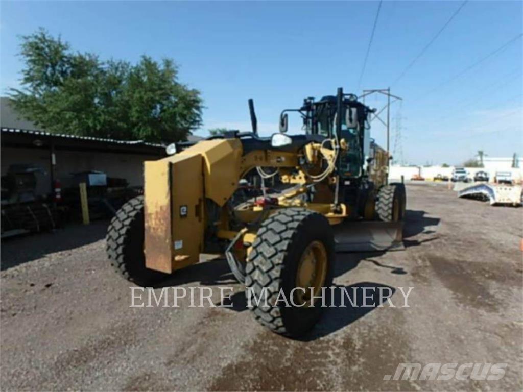 CAT 140M3 Równiarki