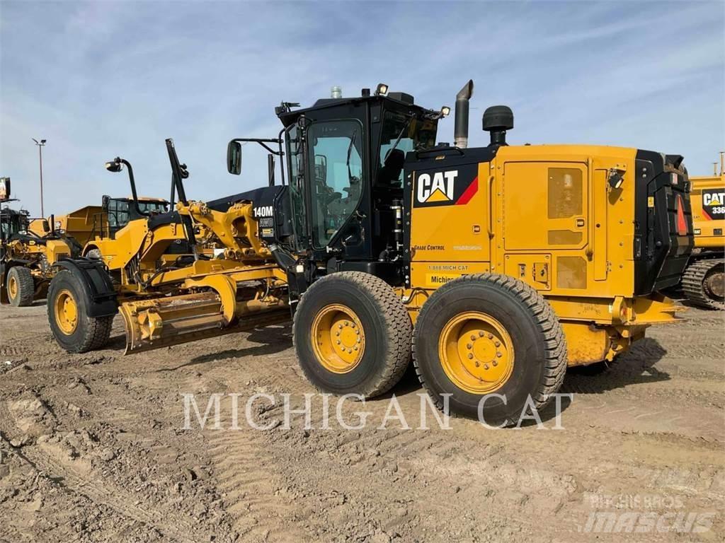 CAT 140M3 AWD Równiarki