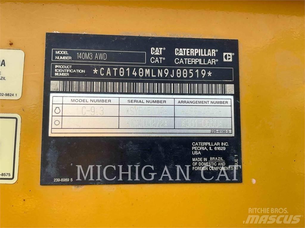 CAT 140M3 AWD Równiarki