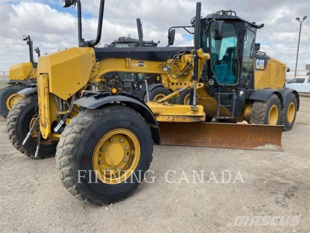 CAT 140M3 AWD Równiarki