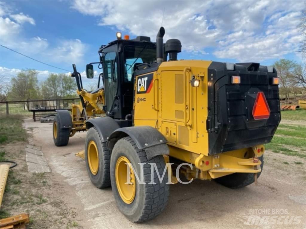 CAT 140M3AWD Równiarki