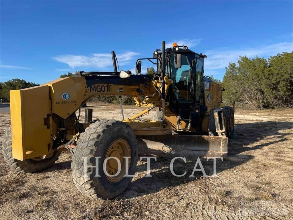 CAT 140M3AWD Równiarki