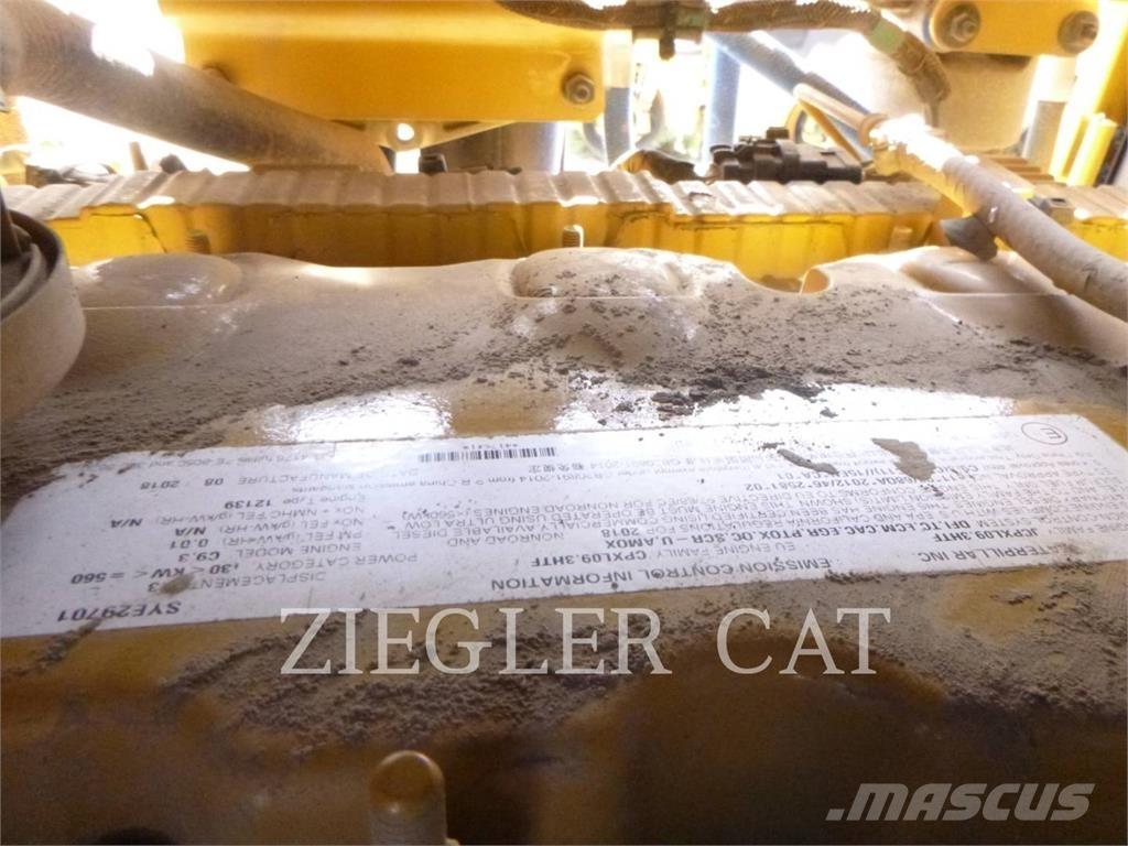 CAT 140M3AWD Równiarki