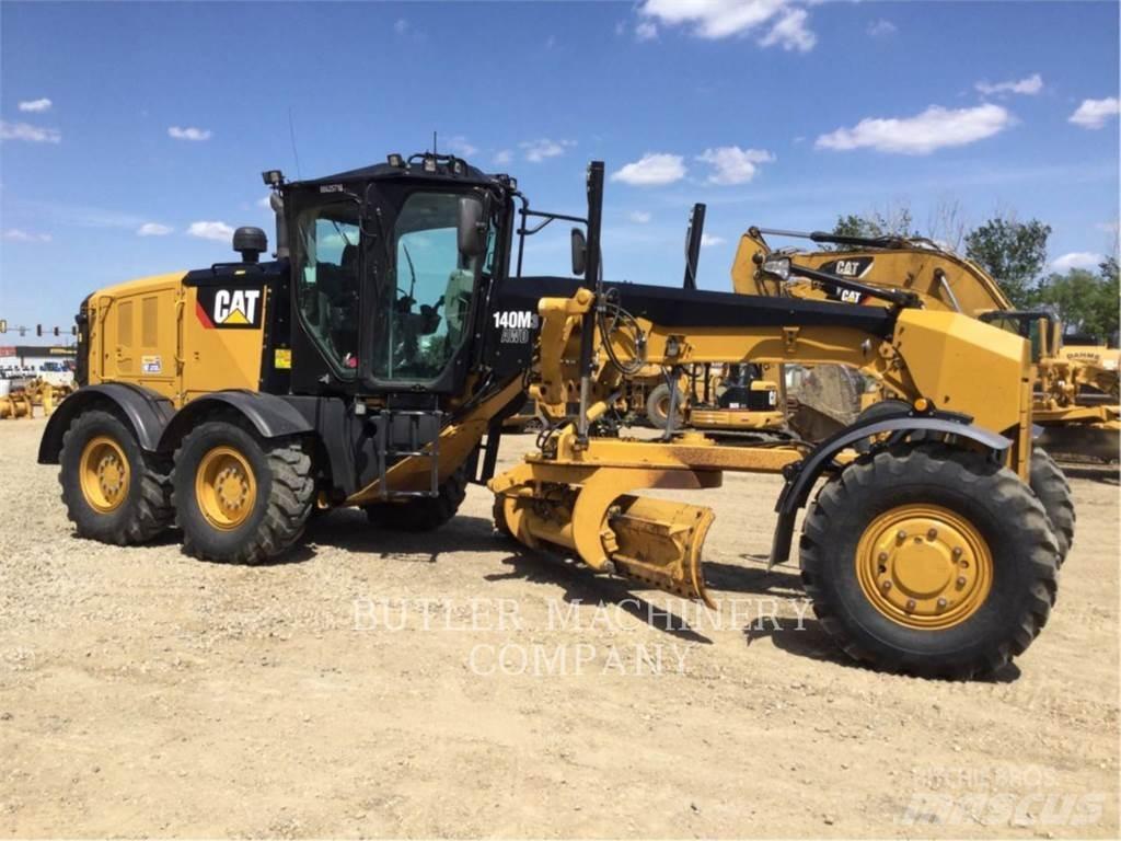 CAT 140M3AWD Równiarki
