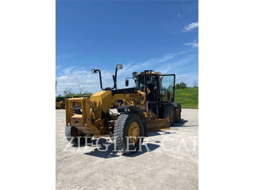 CAT 140MAWD Równiarki