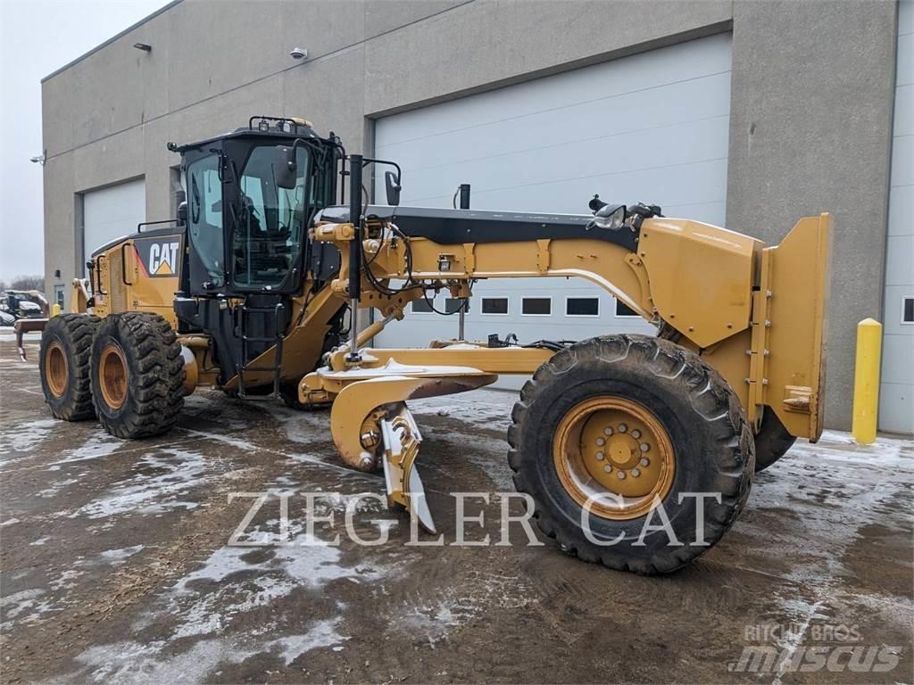 CAT 14M Równiarki