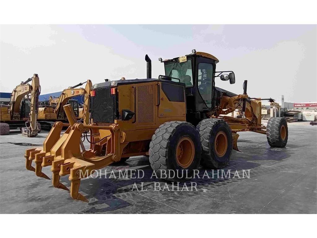 CAT 14M Równiarki