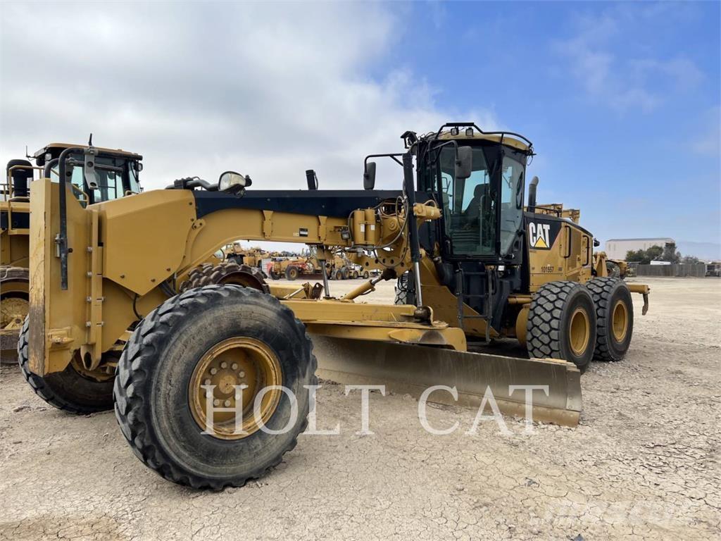 CAT 14M Równiarki