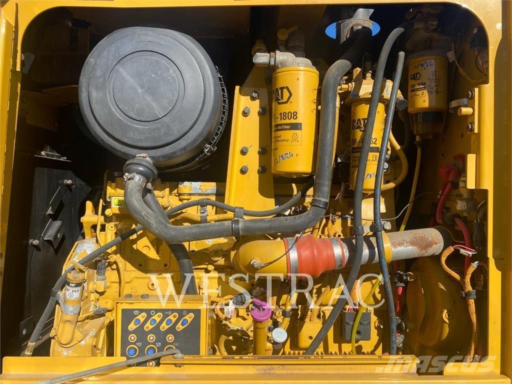 CAT 14M Równiarki