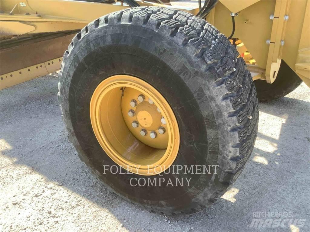 CAT 14M3 Równiarki