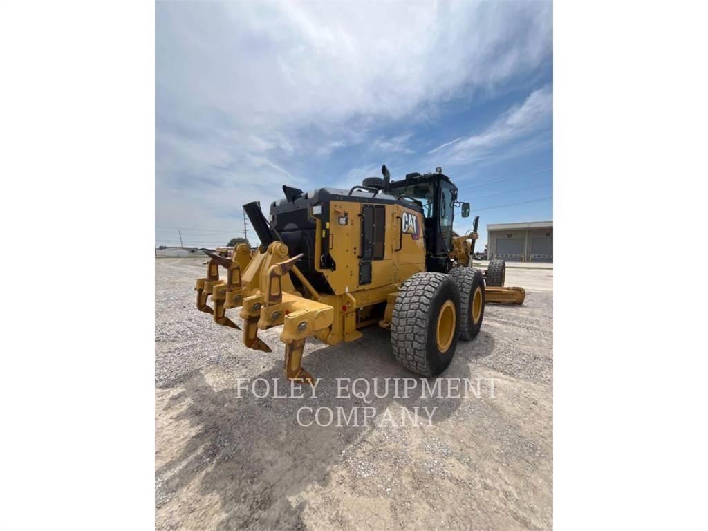 CAT 14M3A Równiarki