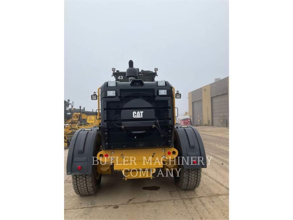 CAT 150-15AWD Równiarki