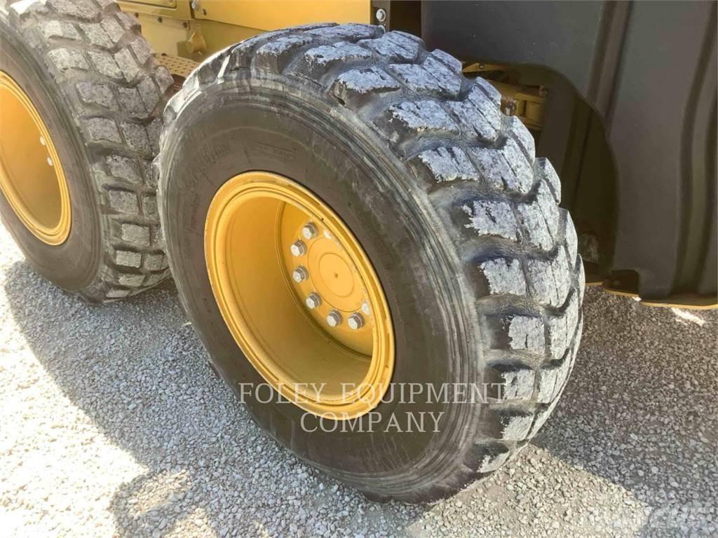 CAT 150-15AWI Równiarki