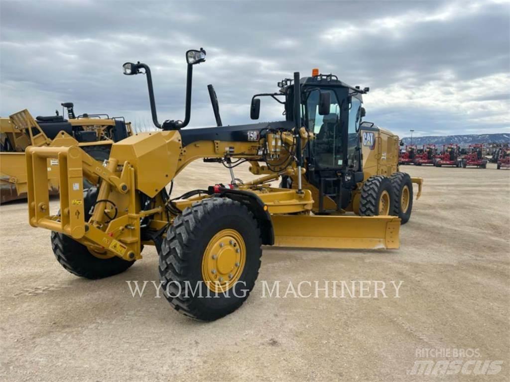 CAT 150 AWD Równiarki