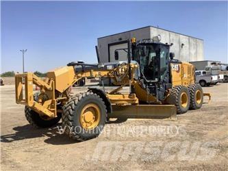 CAT 150 AWD Równiarki