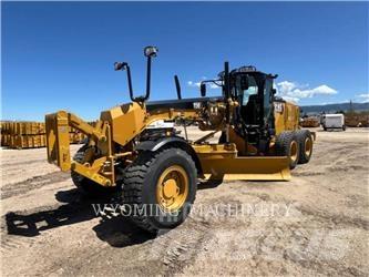 CAT 150 AWD Równiarki