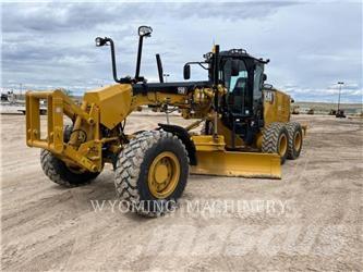 CAT 150 AWD Równiarki