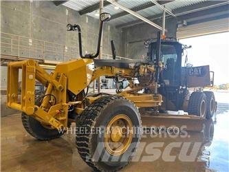 CAT 150 AWD Równiarki