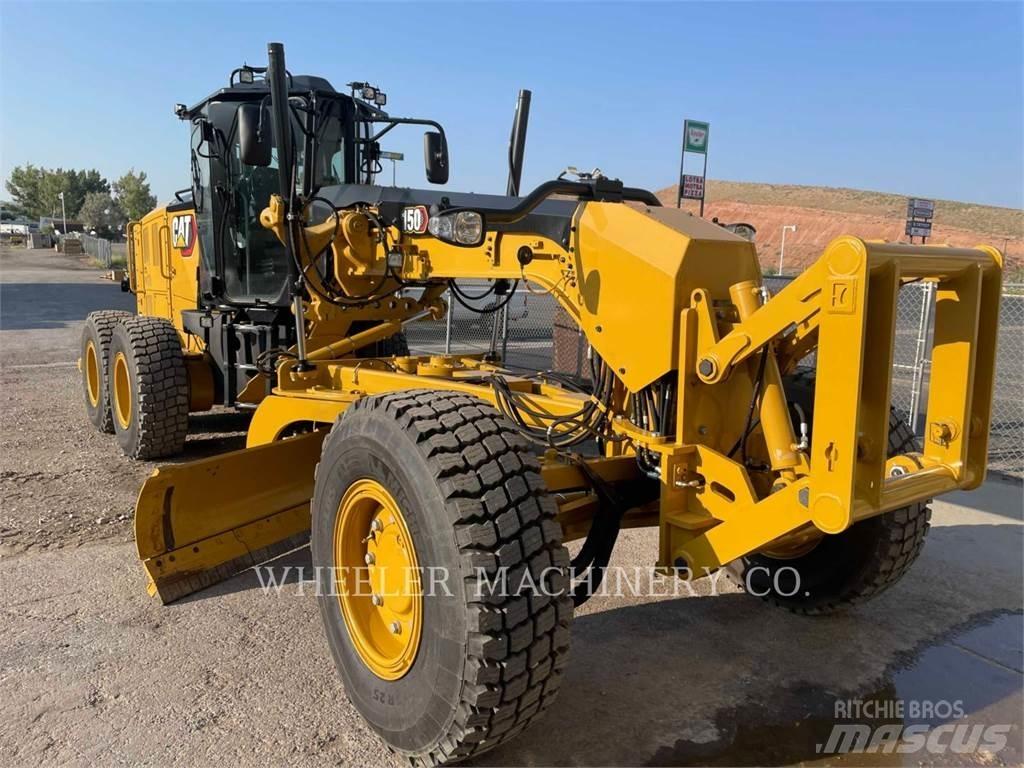 CAT 150 AWD Równiarki