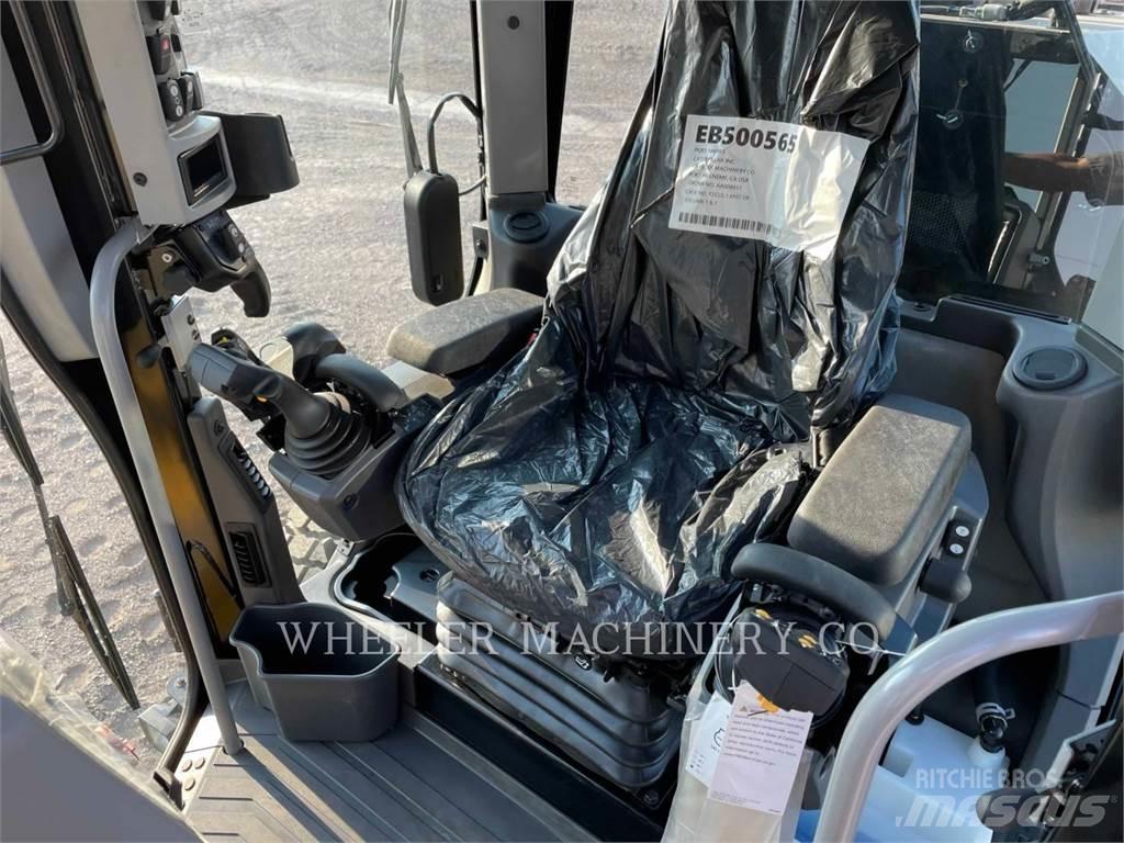 CAT 150 AWD Równiarki