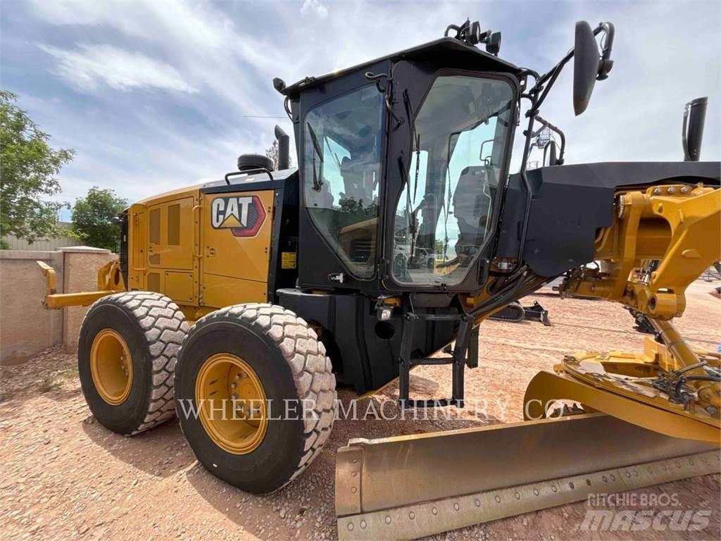 CAT 150 AWD Równiarki