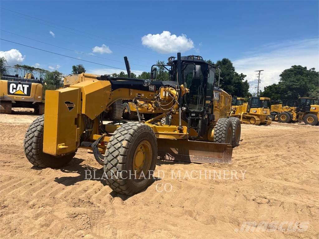 CAT 150 AWD Równiarki