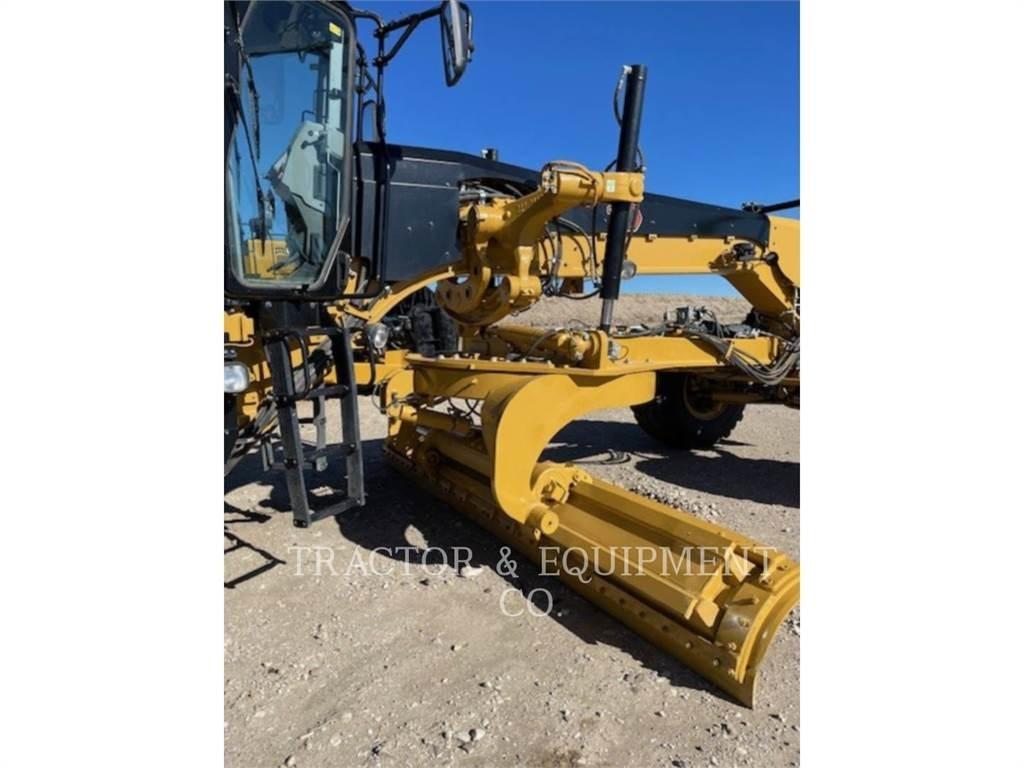 CAT 16 Równiarki