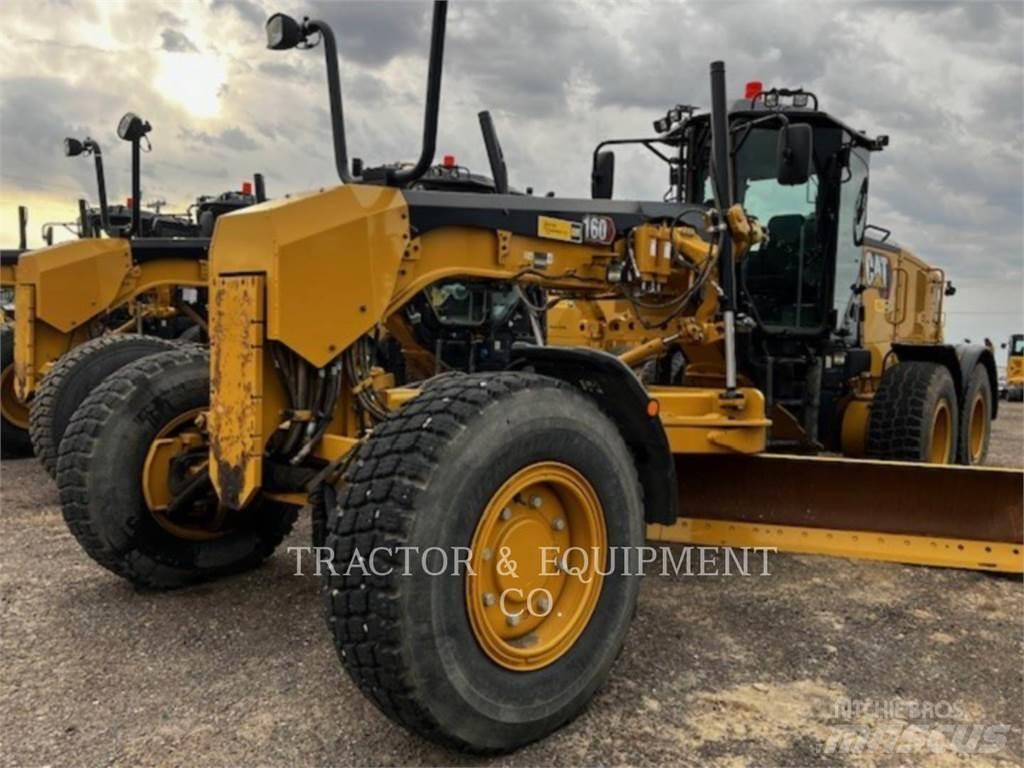CAT 160 Równiarki