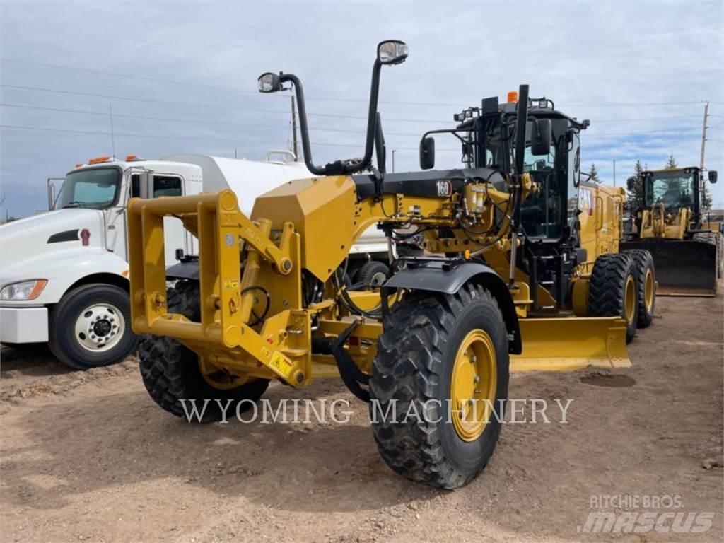 CAT 160 AWD Równiarki