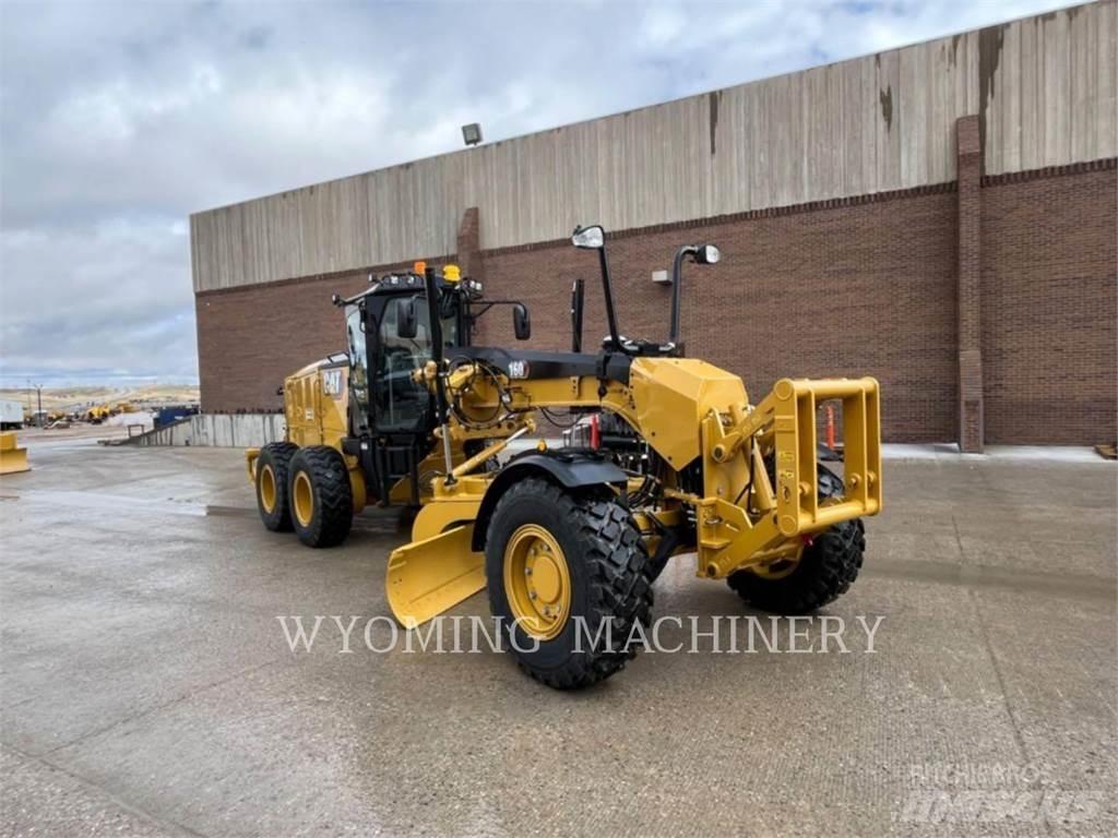 CAT 160 AWD Równiarki