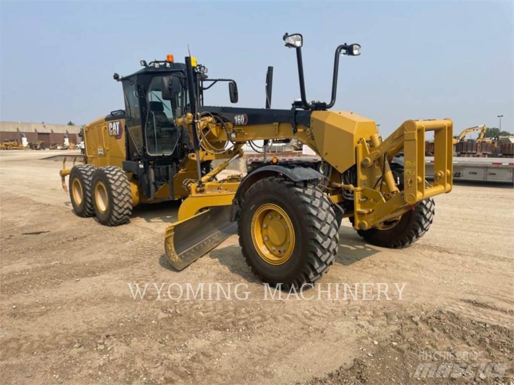 CAT 160 AWD Równiarki