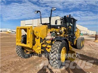 CAT 160 AWD Równiarki