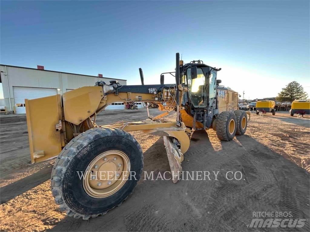 CAT 160 AWD Równiarki