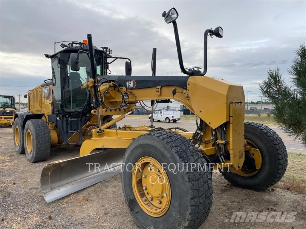 CAT 160 AWD Równiarki