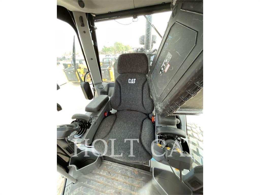 CAT 160AWD JOY Równiarki
