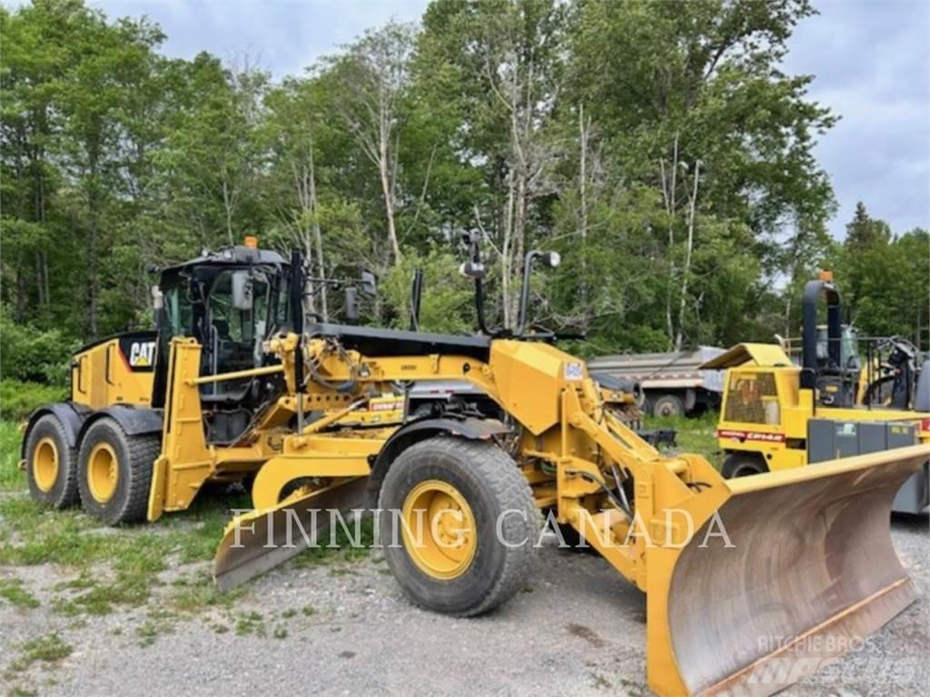 CAT 160M Równiarki